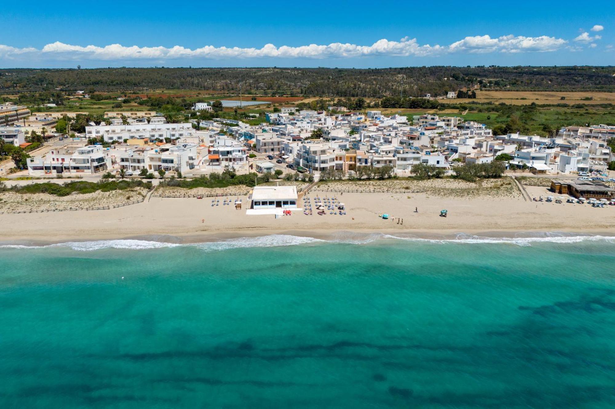 Villa A Pochi Passi Dalla Spiaggia à Ugento Extérieur photo